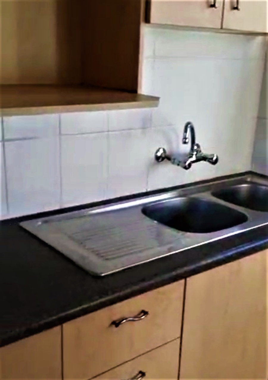 2 Bedroom Property for Sale in Jagtershof Western Cape